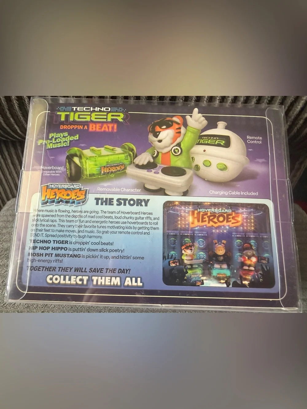 New Techno Tiger Remote Controlled Figure Music Jamming Heroes Toy